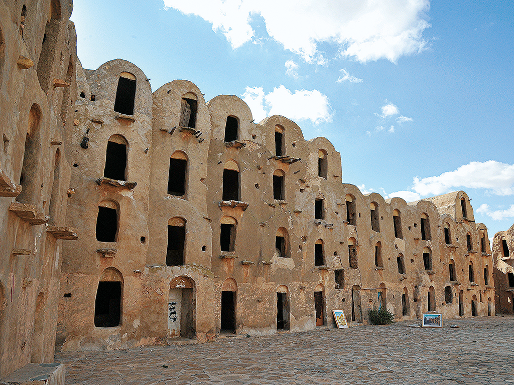 逍遙・遊】北非突尼西亞｜停泊棧|萬海航運慈善基金會